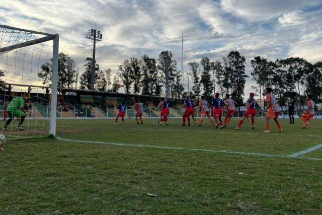 Naviraiense e Santo Ant&ocirc;nio garantem vaga na semifinal do Estadual Sub-20 