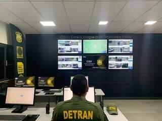 Monitoramento em tempo real já recuperou 91 veículos levados por ladrões Monitoramento em tempo real já recuperou 91 veículos levados por ladrões