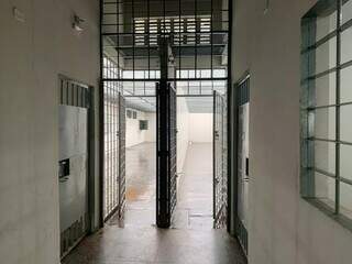Jovem acusada de matar rec&eacute;m-nascido &eacute; internada em Unei