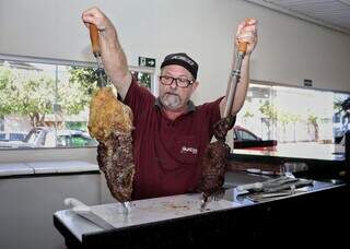 Pillone Restaurante abre com comida caseira e churrasco ga&uacute;cho