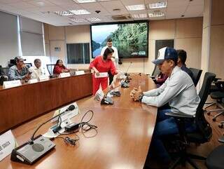 Pantaneiros s&atilde;o recebidos pela ministra de Meio Ambiente
