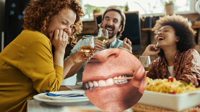 N&atilde;o se usa palito de dente &agrave; mesa