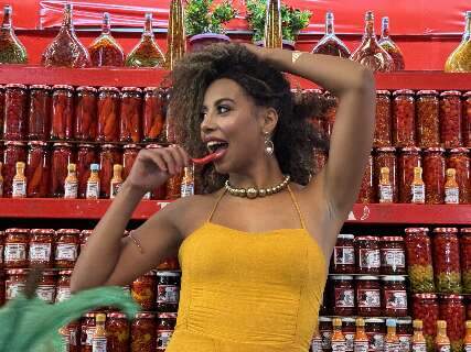 Com &#039;Pimenta&#039;, Mel Dias faz 10 anos de carreira e exalta identidade afro-latina