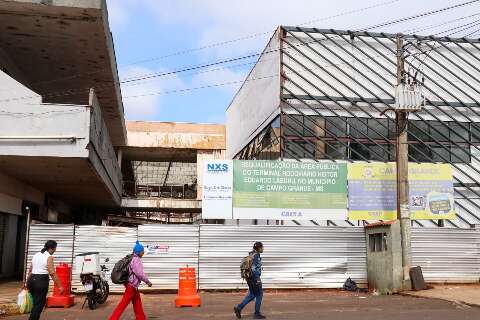 Entrega de obra da antiga rodovi&aacute;ria &eacute; prorrogada por mais 5 meses