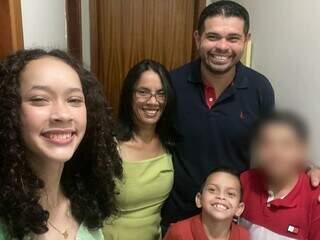 H&aacute; 25 anos, Projeto Padrinho doa tempo e carinho para crian&ccedil;as em abrigos 
