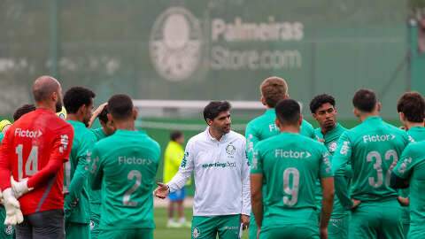 Brasileir&atilde;o agita o s&aacute;bado com 5 jogos e brigas nos extremos da tabela