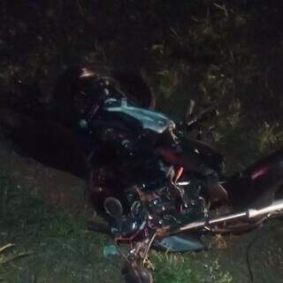 Jovem de 19 anos morre ap&oacute;s moto bater em ambul&acirc;ncia
