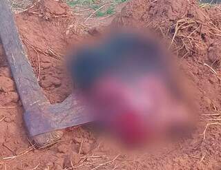 Ind&iacute;gena &eacute; encontrado decapitado e com machado cravado no rosto