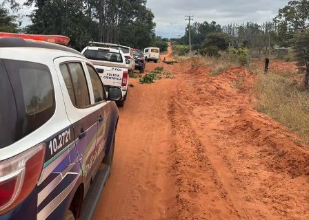 Motociclista morre ap&oacute;s cair da moto em estrada vicinal de assentamento