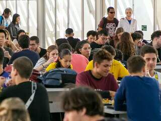 Sem empresas habilitadas, UFMS prepara nova licita&ccedil;&atilde;o para restaurantes