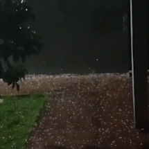 Granizo surpreende moradores e marca chegada de frente fria em MS