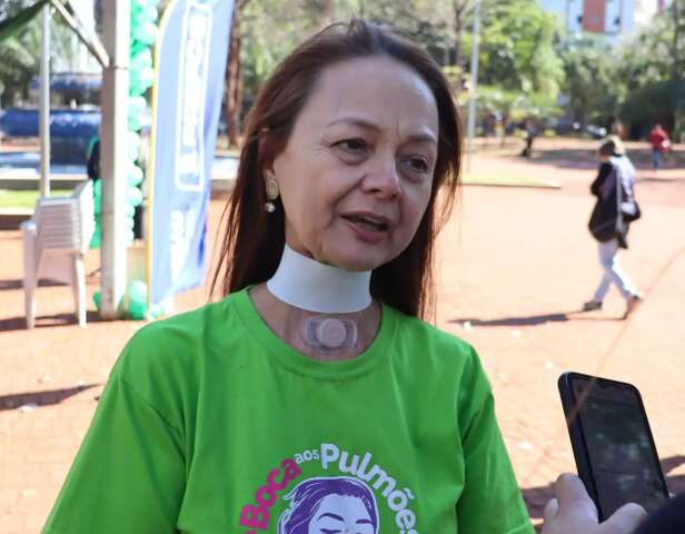 &ldquo;Fui v&iacute;tima da desinforma&ccedil;&atilde;o&rdquo;, diz mulher que venceu c&acirc;ncer nas cordas vocais 