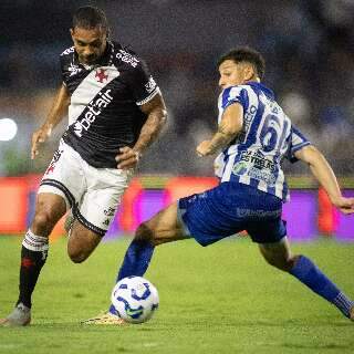 Vasco empata com time alagoano na ida &agrave;s oitavas da Copa do Brasil