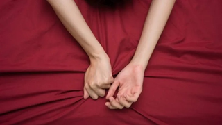 Orgasmo não depende de parceiro, e muita gente ainda não entendeu Orgasmo não depende de parceiro, e muita gente ainda não entendeu