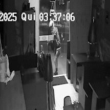 Restaurante &eacute; invadido pela segunda vez em menos de 48 horas
