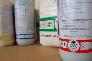 Ap&oacute;s banimento, agrot&oacute;xico cancer&iacute;geno quase desaparece da &aacute;gua e da comida