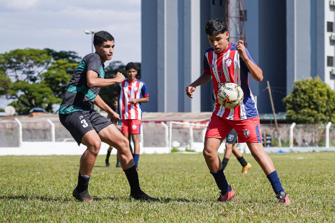 Oito jogos definem classificados &agrave;s quartas de final do Estadual Sub-15
