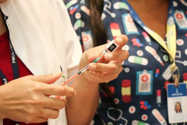 Vacina&ccedil;&atilde;o contra gripe ser&aacute; oferecida em dois pontos neste s&aacute;bado