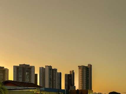 Fim de semana come&ccedil;a quente, mas termina com frente fria e risco de temporal