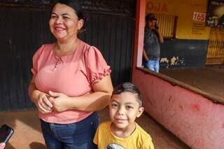 Entre pipa e jogos, crianças curtem último domingo de férias e pais agradecem Entre pipa e jogos, crianças curtem último domingo de férias e pais agradecem