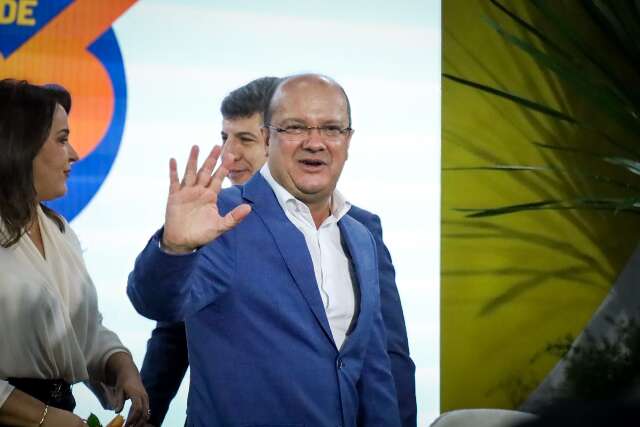 Riedel embarca para a &Aacute;sia e Barbosinha assume governo do Estado