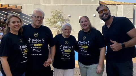 Anivers&aacute;rio de 80 anos re&uacute;ne gera&ccedil;&otilde;es da fam&iacute;lia Martinelli