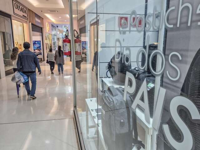 Vendedores veem aumento no valor das compras para o Dia dos Pais