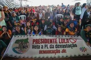 Mulheres indígenas de MS levam reivindicações à Conferência em Brasília Mulheres indígenas de MS levam reivindicações à Conferência em Brasília