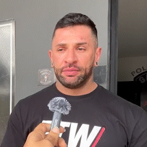 Influencer teve anabolizantes e celular apreendidos em opera&ccedil;&atilde;o da pol&iacute;cia