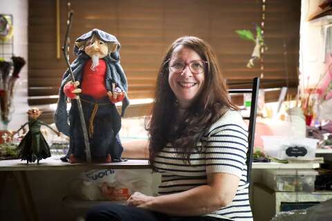 H&aacute; 3 anos, Cynthia deixou confeitaria para decorar a casa com duendes