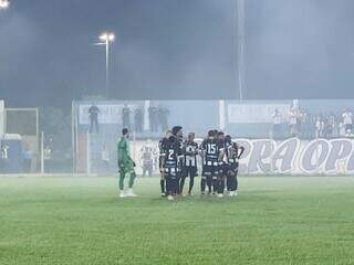 Futebol de MS divide opini&otilde;es: torcida resiste, mas des&acirc;nimo predomina