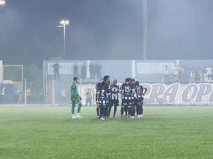 Futebol de MS divide opini&otilde;es: torcida resiste, mas des&acirc;nimo predomina