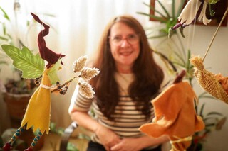 H&aacute; 3 anos, Cynthia deixou confeitaria para decorar a casa com duendes