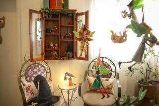 H&aacute; 3 anos, Cynthia deixou confeitaria para decorar a casa com duendes