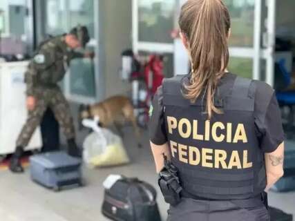Droga ia de avi&atilde;o de Ponta Por&atilde; ao RS em brinquedos e caixas de som