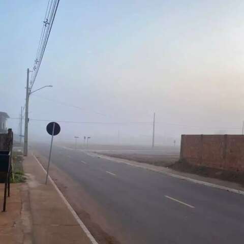 Neblina cobre Ribas do Rio Pardo e temperatura cai para 12,5&ordm;C nesta quarta