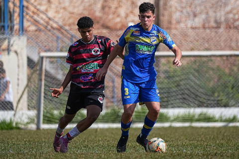 Oito equipes disputam vaga nas semifinais do Estadual Sub-15