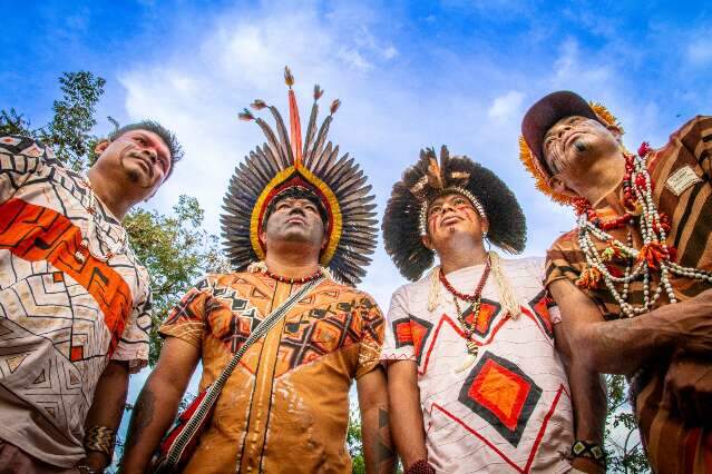 Alok e Br&ocirc; MC&rsquo;s lan&ccedil;am disco com 90% das faixas em guarani-kaiow&aacute;
