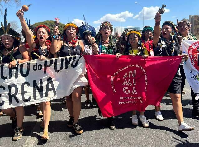 Mulheres ind&iacute;genas de MS marcham por direitos e territ&oacute;rio em Bras&iacute;lia