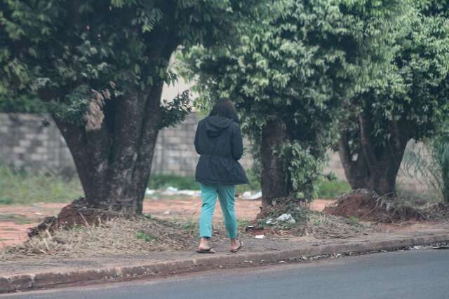 Frente fria deve derrubar temperaturas em at&eacute; 5&deg;C em 34 cidades do sul de MS
