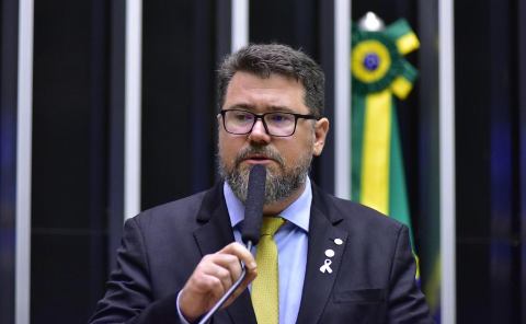 Hugo Motta indica o afastamento de Pollon por at&eacute; seis meses