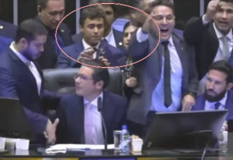 PL e Novo acionam corregedoria contra Camila por suposta agress&atilde;o a Nikolas
