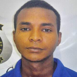 Criminoso morto pela PM deixou amea&ccedil;as escritas em carteira de trabalho