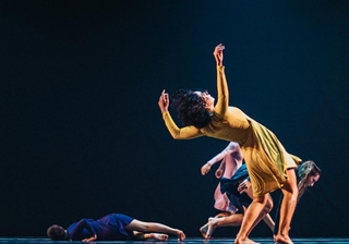 Teatro e dan&ccedil;a se unem para falar sobre viol&ecirc;ncia contra a mulher 