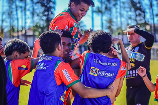 Quatro equipes saem na frente na ida das quartas do Estadual Sub-15 Quatro equipes saem na frente na ida das quartas do Estadual Sub-15