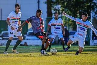 Naviraiense e Grêmio Santo Antônio são os finalistas do Estadual Sub-20 Naviraiense e Grêmio Santo Antônio são os finalistas do Estadual Sub-20