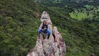 Ex-pe&atilde;o, Marc&atilde;o virou ca&ccedil;ador de grutas e ajuda a tra&ccedil;ar mapa arqueol&oacute;gico de MS