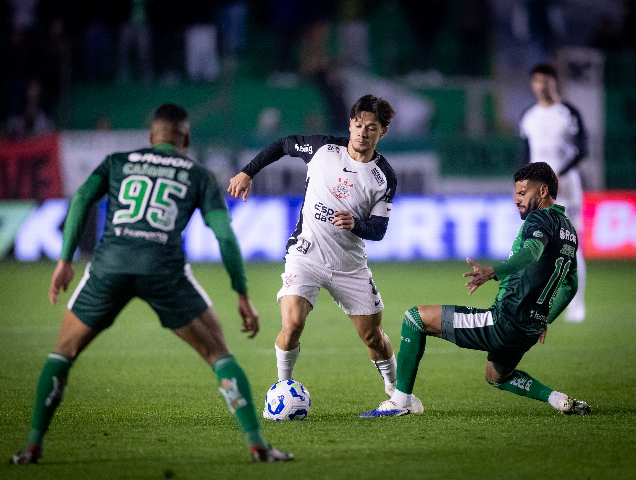 Juventude bate Corinthians e encerra sequ&ecirc;ncia de derrotas no Brasileir&atilde;o