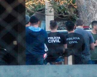 Treinamento da Pol&iacute;cia Civil com g&aacute;s lacrimog&ecirc;neo incomoda moradores