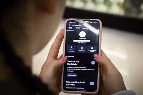 Uber lan&ccedil;a verifica&ccedil;&atilde;o de conta para aumentar seguran&ccedil;a nas viagens